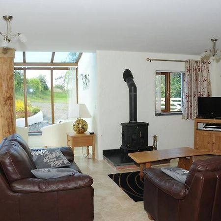 Ty-Hapus Cottage Jordanston Buitenkant foto