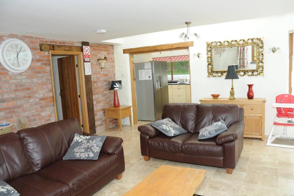 Ty-Hapus Cottage Jordanston Buitenkant foto